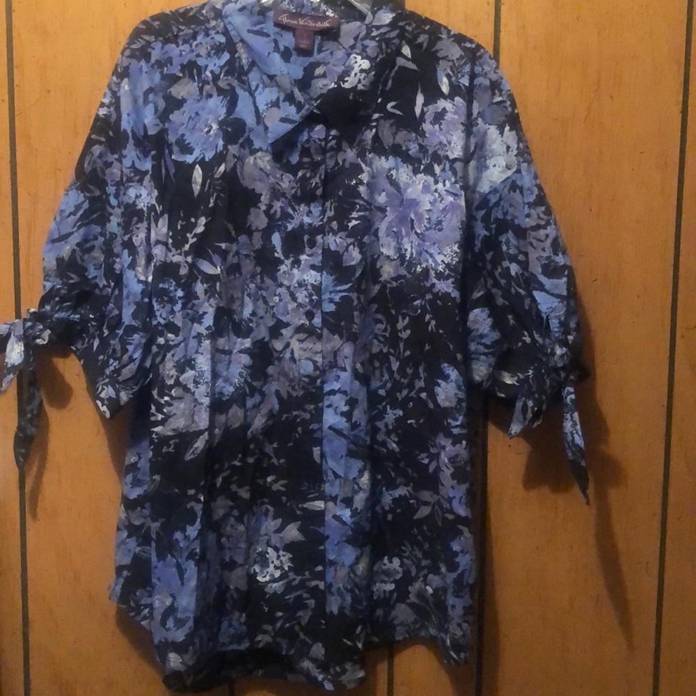 Gloria Vanderbilt Floral Top Size XL NWT
